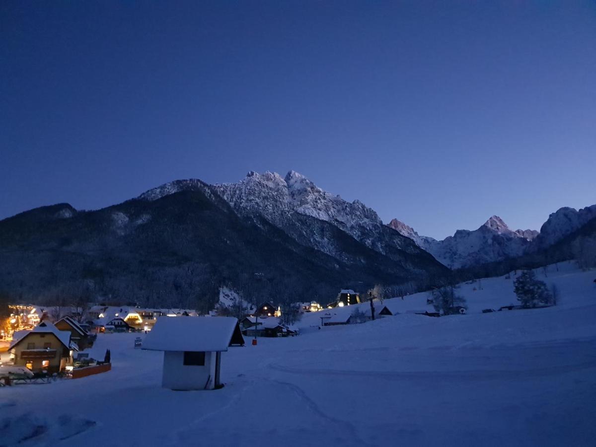 Apartma Kurji Vrh - Chicken Top Kranjska Gora Zewnętrze zdjęcie
